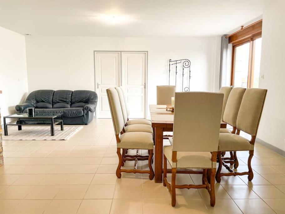 Maison De Campagne Paisible La Mesniere Экстерьер фото